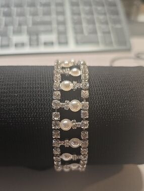 Pearl & Crystal Silver-Tone Bracelet - White